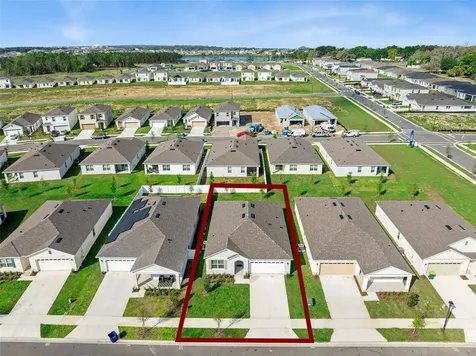 3515 Nettle Loop Tavares FL 32778