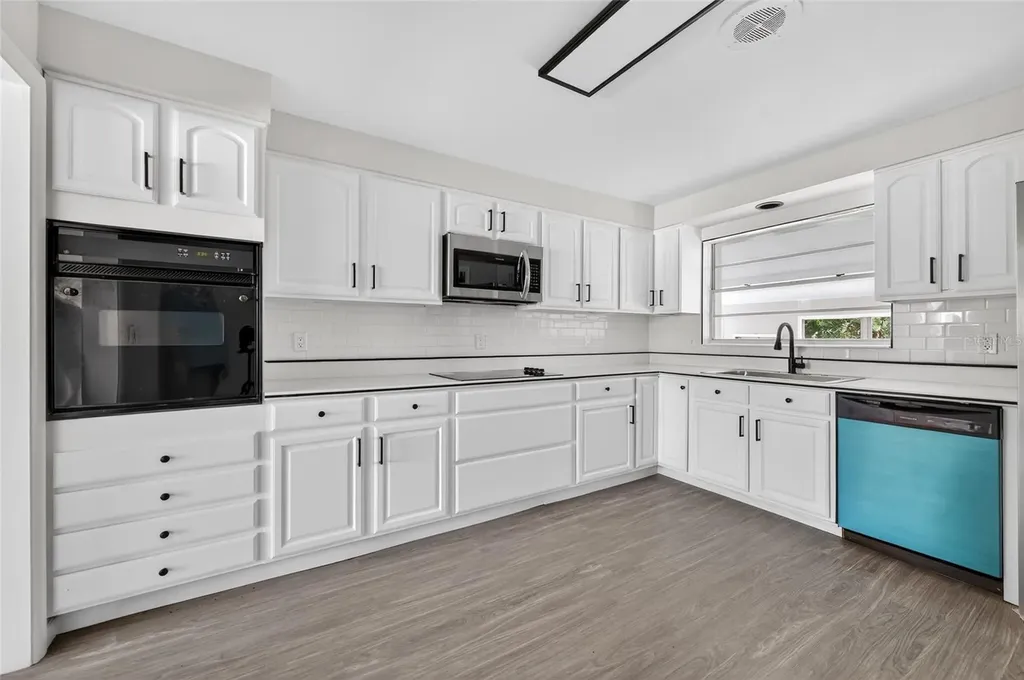 1822 S Palmetto Avenue South Daytona FL 32119