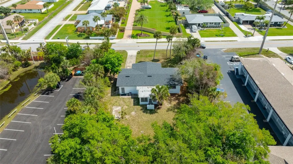 1822 S Palmetto Avenue South Daytona FL 32119