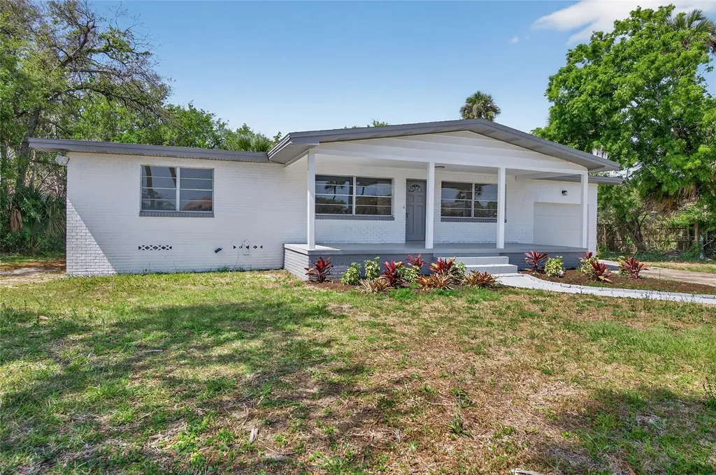 1822 S Palmetto Avenue South Daytona FL 32119