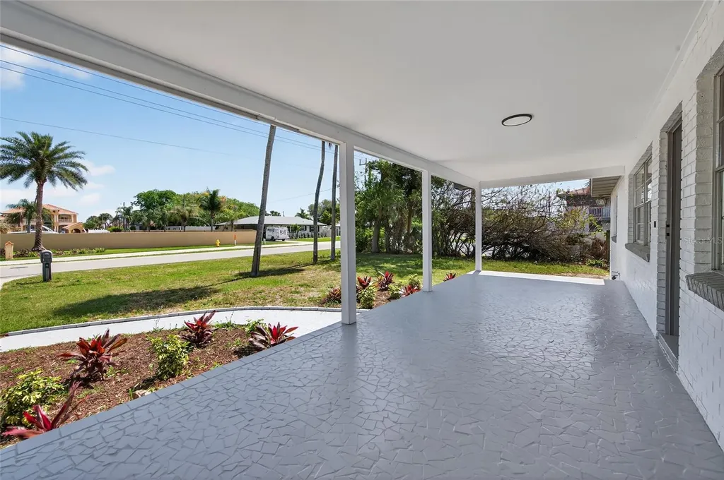 1822 S Palmetto Avenue South Daytona FL 32119