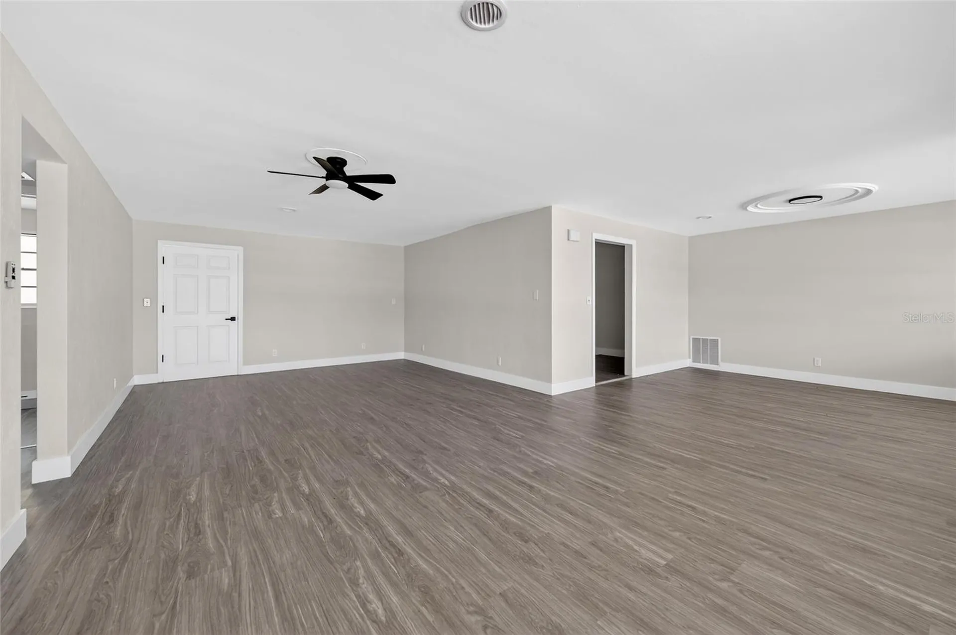 1822 S Palmetto Avenue South Daytona FL 32119