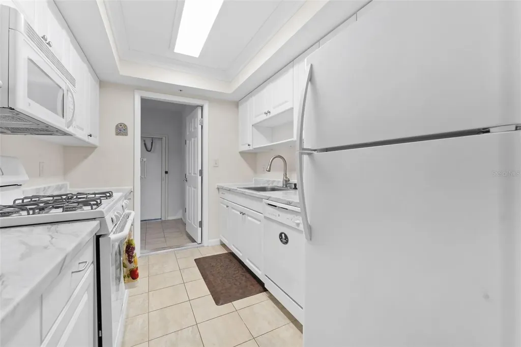 1950 59th Avenue N St Petersburg FL 33714