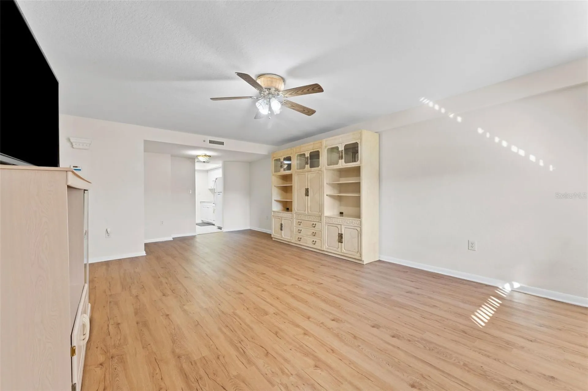 1950 59th Avenue N St Petersburg FL 33714