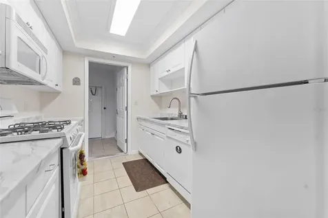 1950 59th Avenue N St Petersburg FL 33714