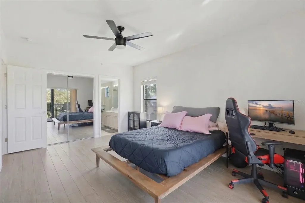 1695 Pinellas Bayway S Tierra Verde FL 33715