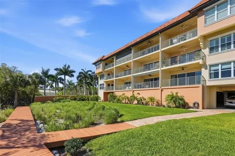 1695 Pinellas Bayway S Tierra Verde FL 33715