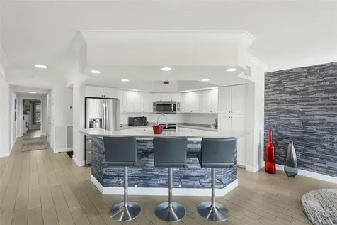 1695 Pinellas Bayway S Tierra Verde FL 33715