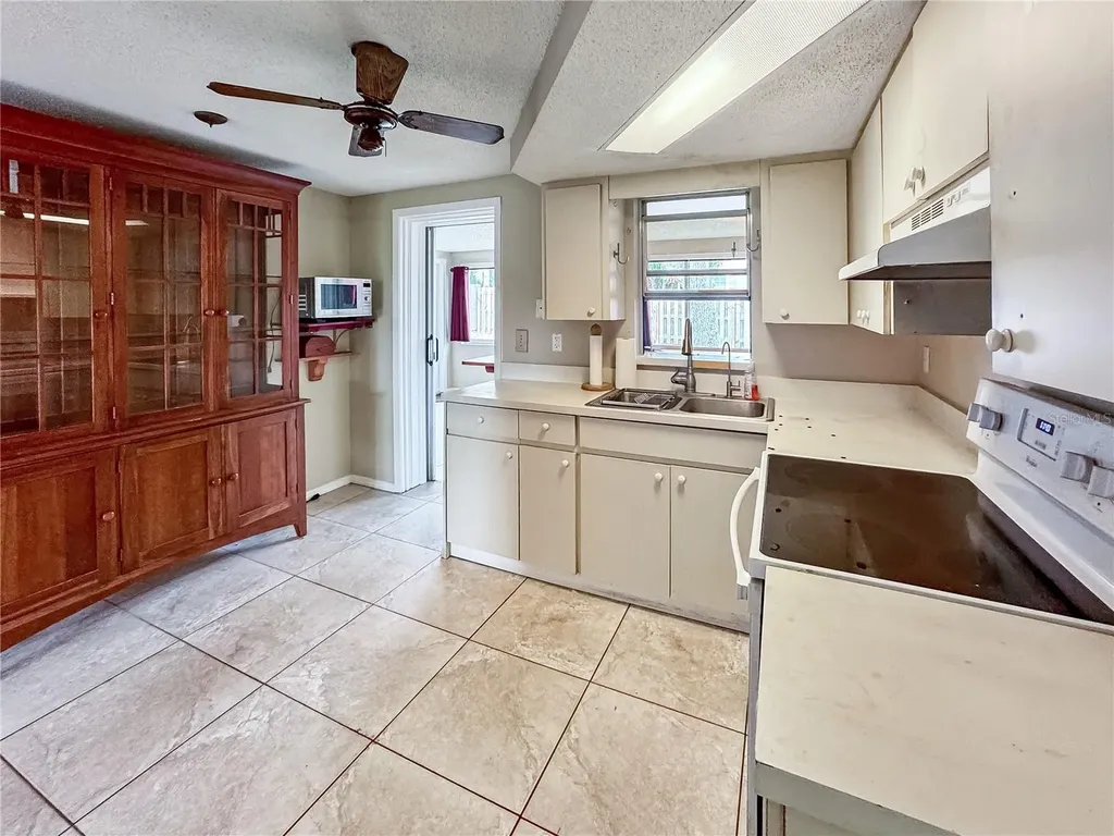 934 Fundy Road Venice FL 34293