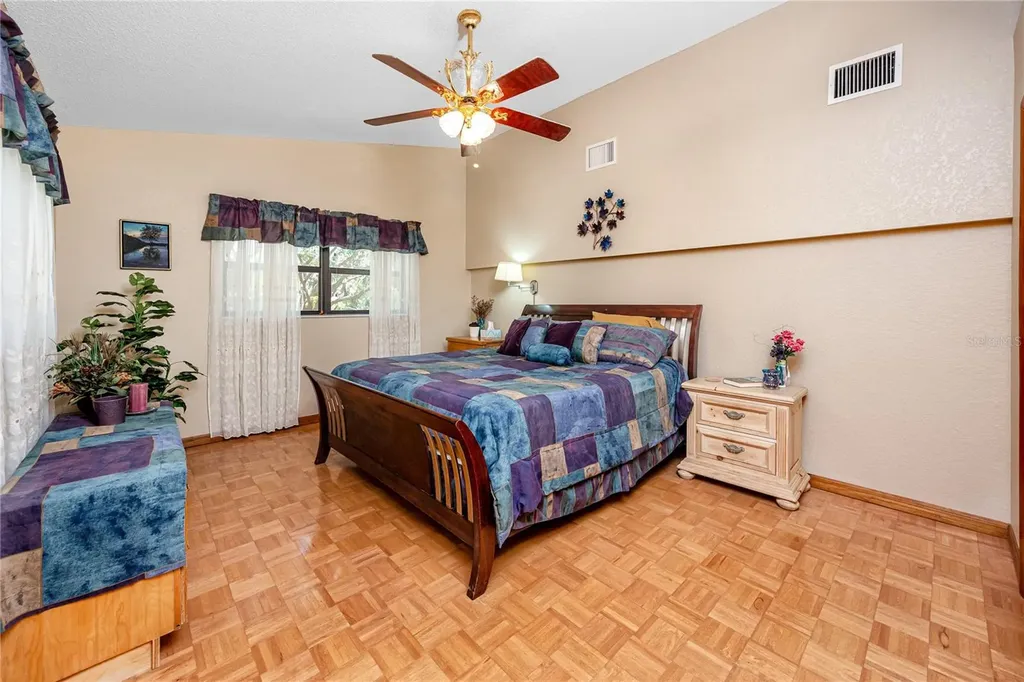 9775 78th Avenue Seminole FL 33777