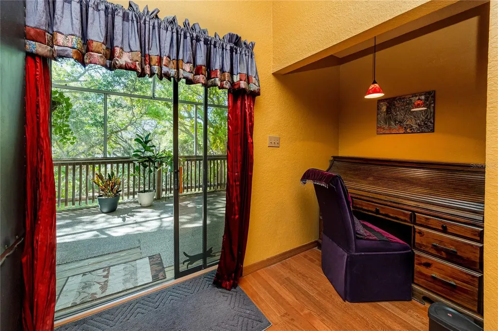 9775 78th Avenue Seminole FL 33777