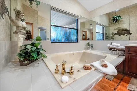 9775 78th Avenue Seminole FL 33777