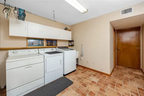 9775 78th Avenue Seminole FL 33777