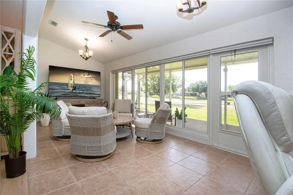 2313 Brookfield Greens Circle Sun City Center FL 33573