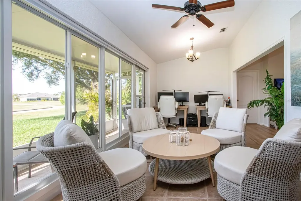 2313 Brookfield Greens Circle Sun City Center FL 33573