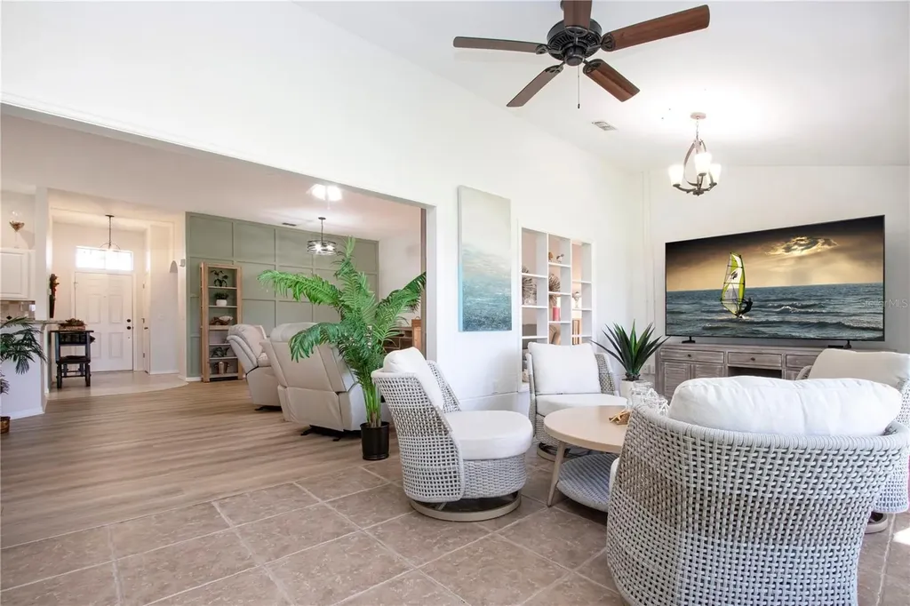 2313 Brookfield Greens Circle Sun City Center FL 33573