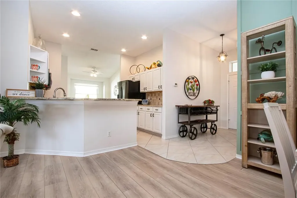 2313 Brookfield Greens Circle Sun City Center FL 33573