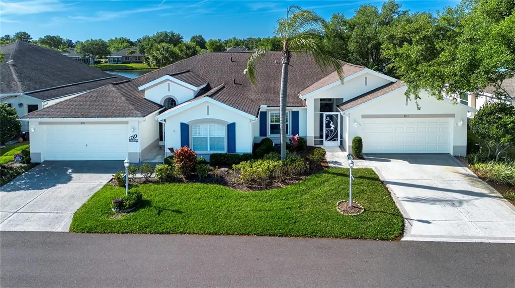 2313 Brookfield Greens Circle Sun City Center FL 33573