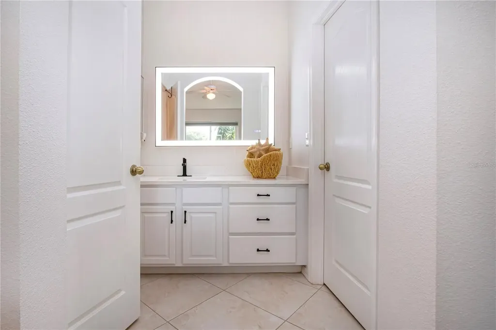 2313 Brookfield Greens Circle Sun City Center FL 33573