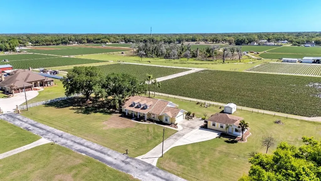 2910 Appling Woods Place Plant City FL 33565