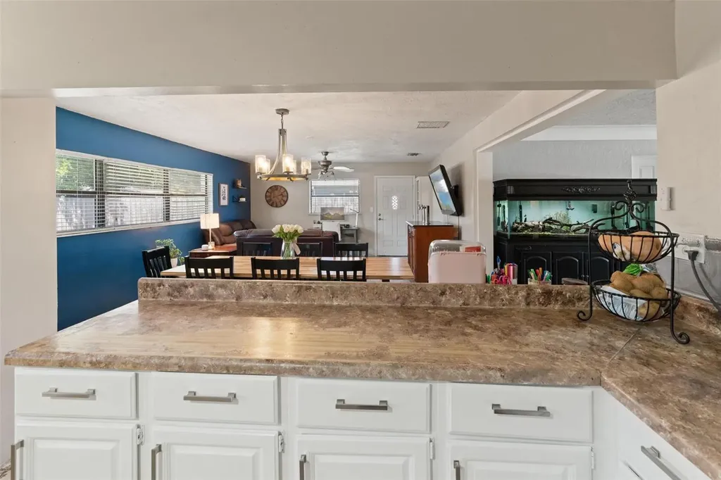 2798 67th Street N St Petersburg FL 33710