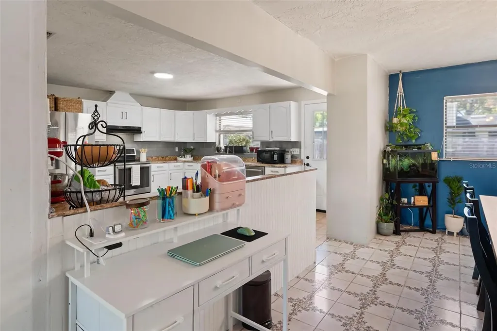 2798 67th Street N St Petersburg FL 33710
