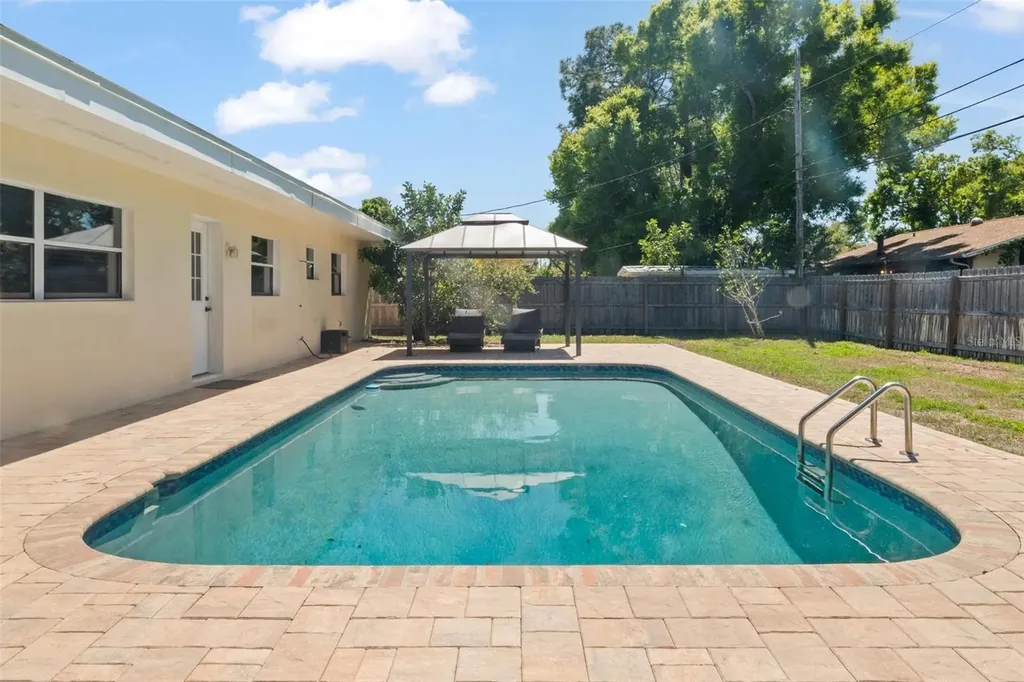 2798 67th Street N St Petersburg FL 33710