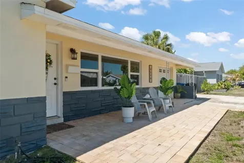 2798 67th Street N St Petersburg FL 33710