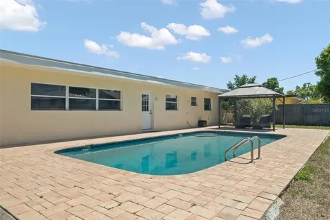 2798 67th Street N St Petersburg FL 33710