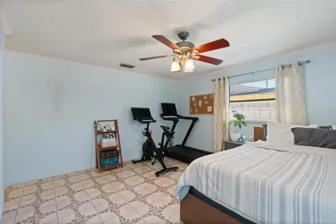 2798 67th Street N St Petersburg FL 33710