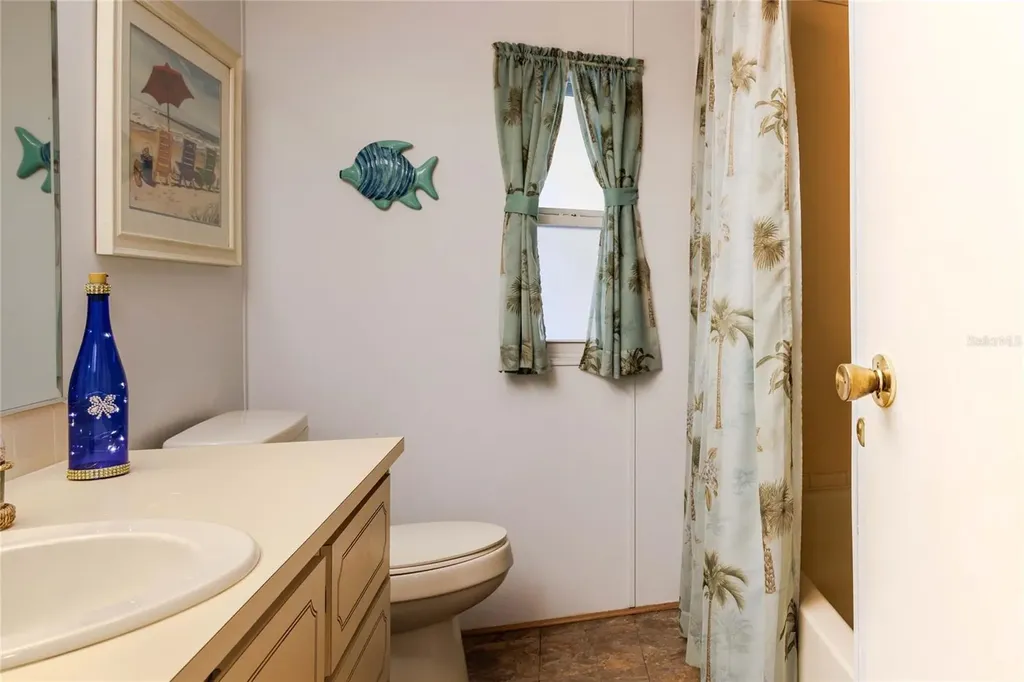 2100 Kings Highway Port Charlotte FL 33980