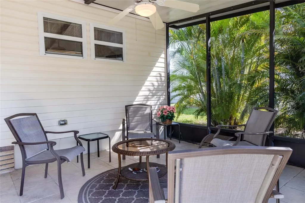 2100 Kings Highway Port Charlotte FL 33980