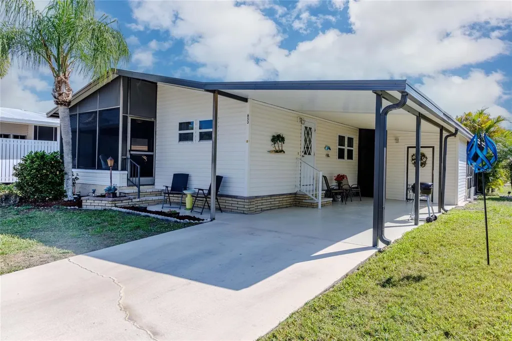2100 Kings Highway Port Charlotte FL 33980
