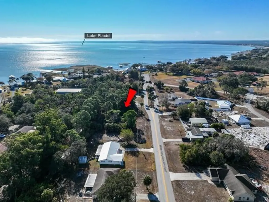 1632 Washington Boulevard NE Lake Placid FL 33852