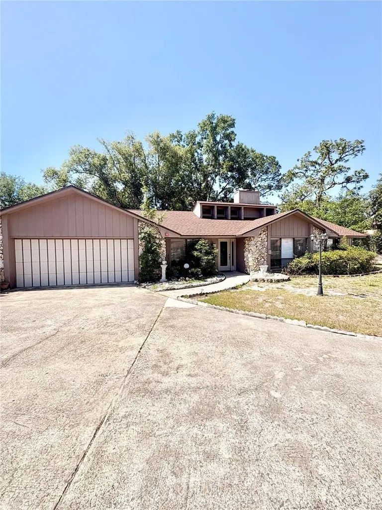 4504 Crimson Court Orlando FL 32808
