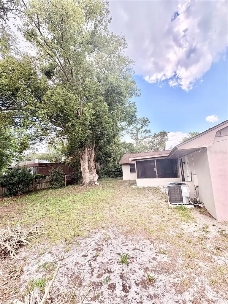 4504 Crimson Court Orlando FL 32808