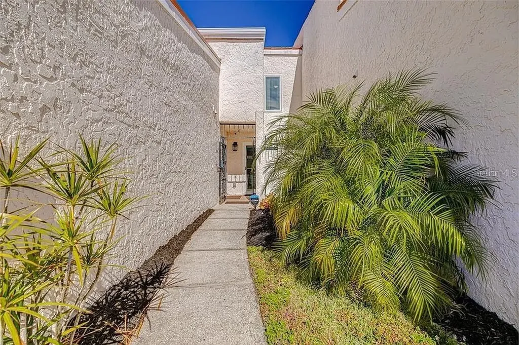 4316 Sunray Court Tampa FL 33615
