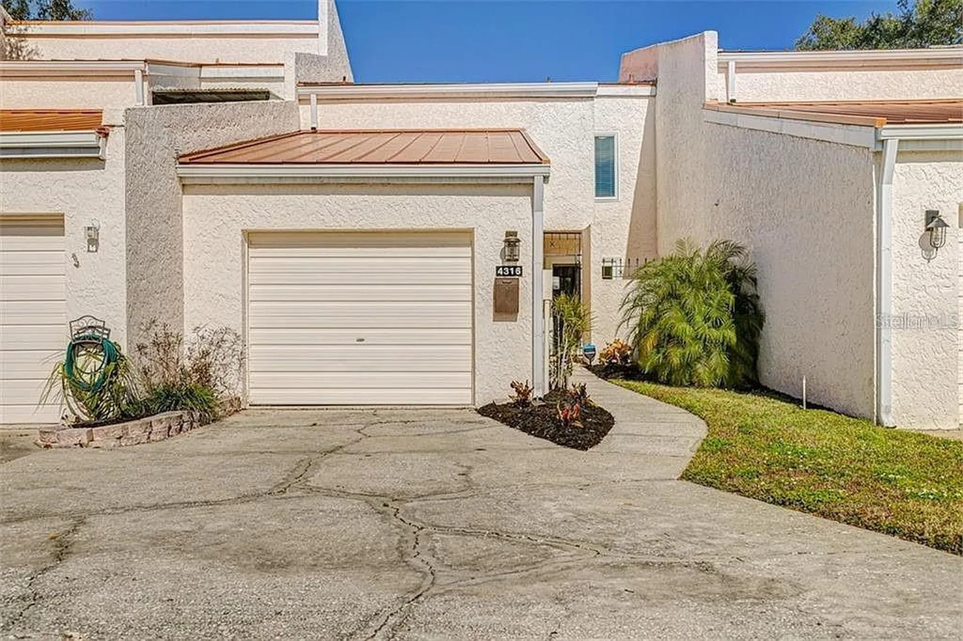 4316 Sunray Court Tampa FL 33615