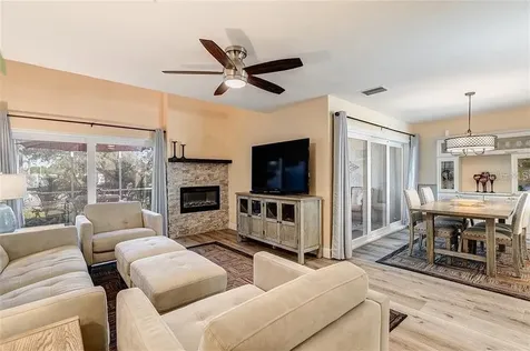 4316 Sunray Court Tampa FL 33615