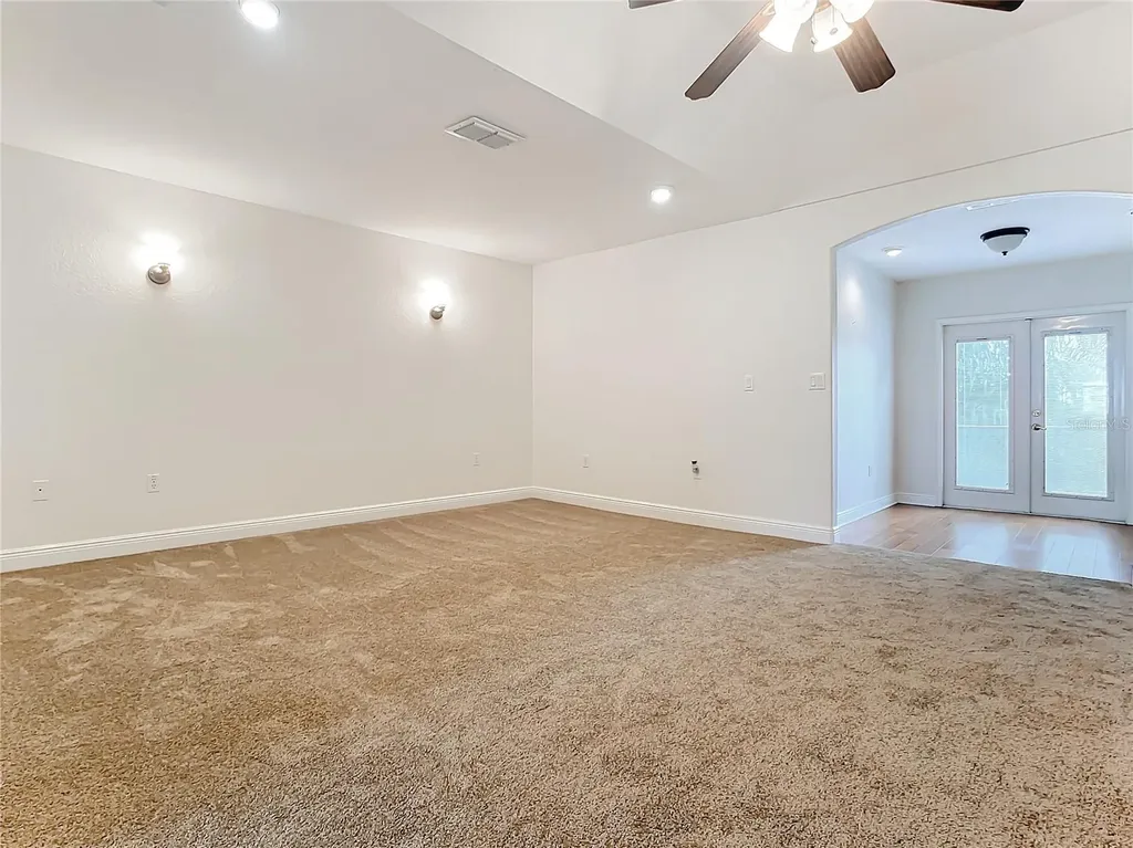 132 Orange Avenue Clermont FL 34711