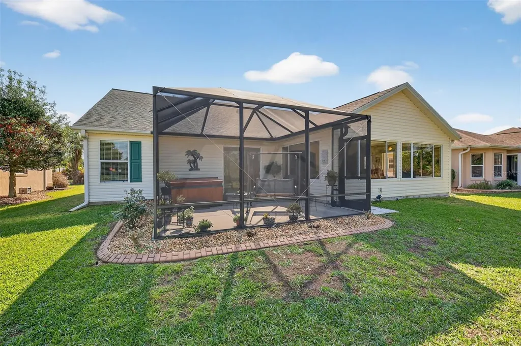 416 Carrera Drive The Villages FL 32159