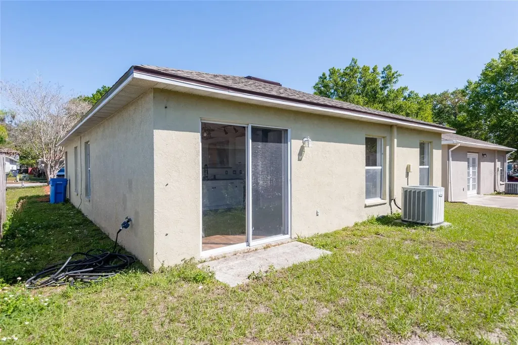 11813 Prickly Pear Way Seffner FL 33584