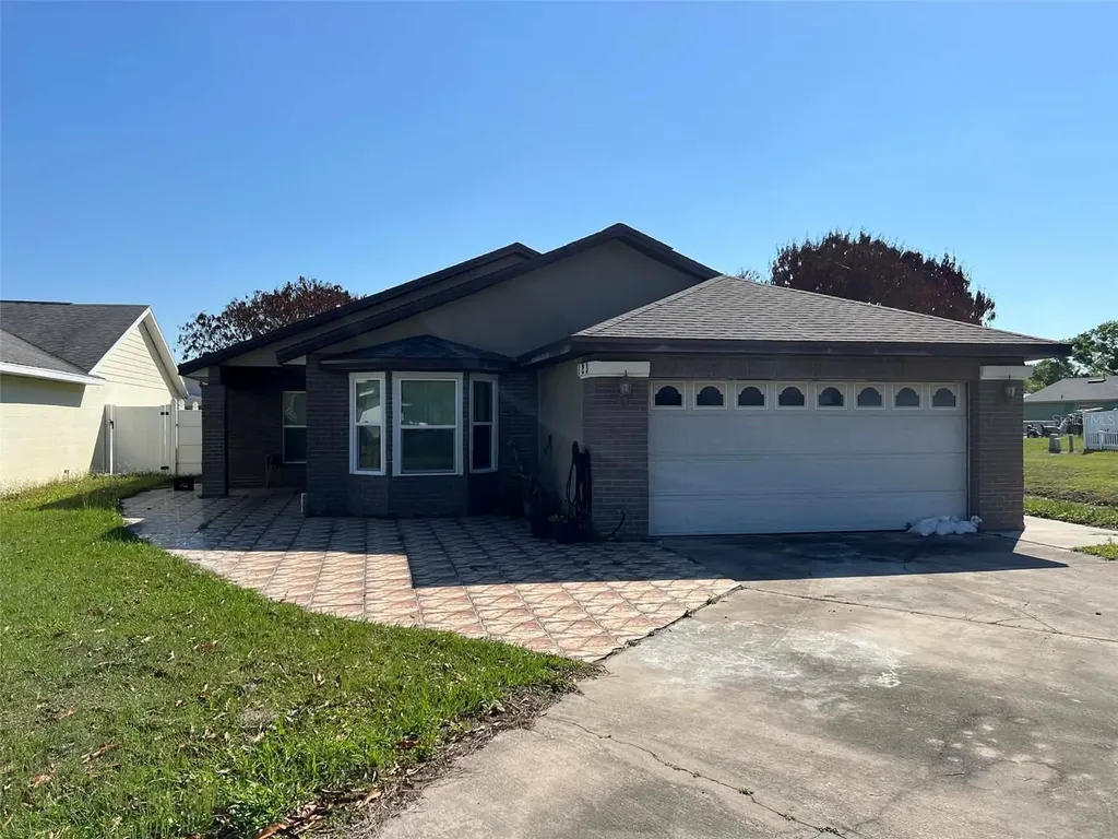 123 Sunwood Court Kissimmee FL 34743