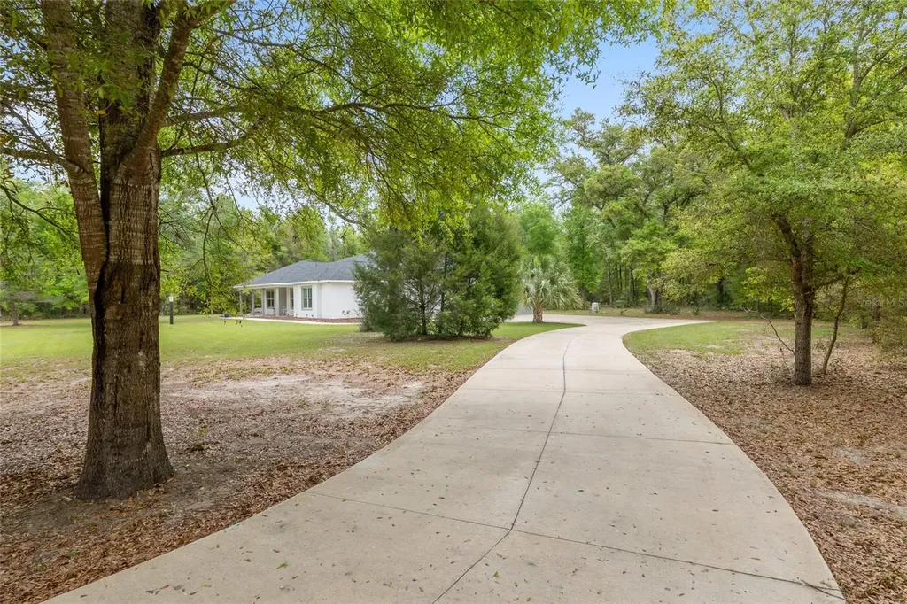 11551 SW 128th Avenue Dunnellon FL 34432
