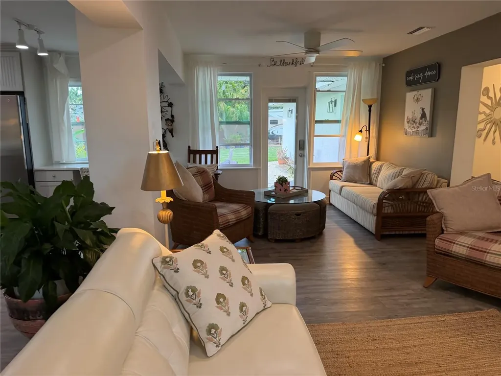 4620 7th Avenue W Bradenton FL 34209
