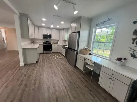 4620 7th Avenue W Bradenton FL 34209