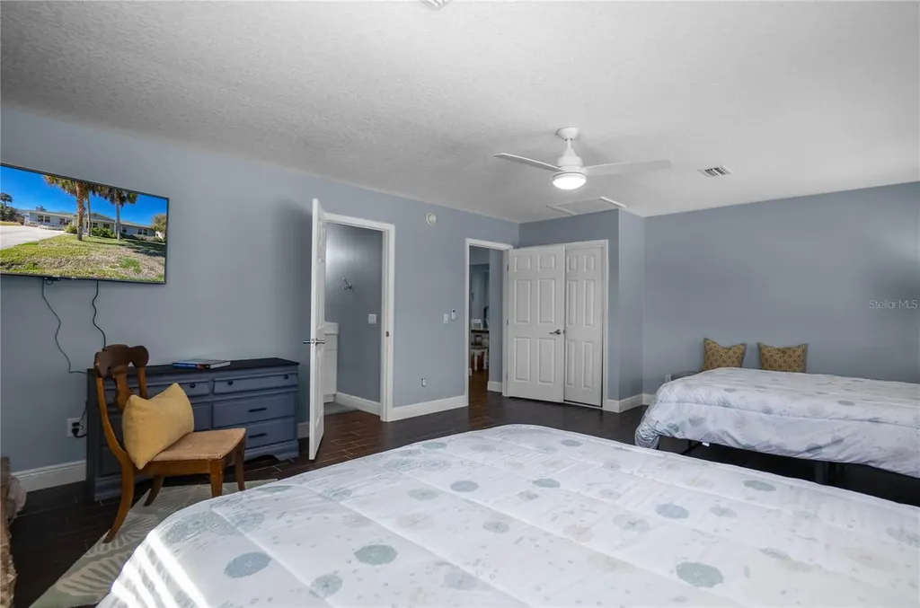 3956 N Timucua Point Crystal River FL 34428