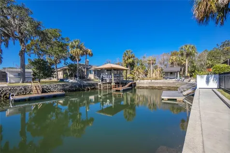 3956 N Timucua Point Crystal River FL 34428
