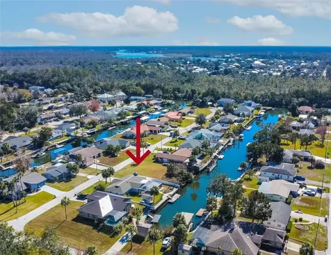 3956 N Timucua Point Crystal River FL 34428