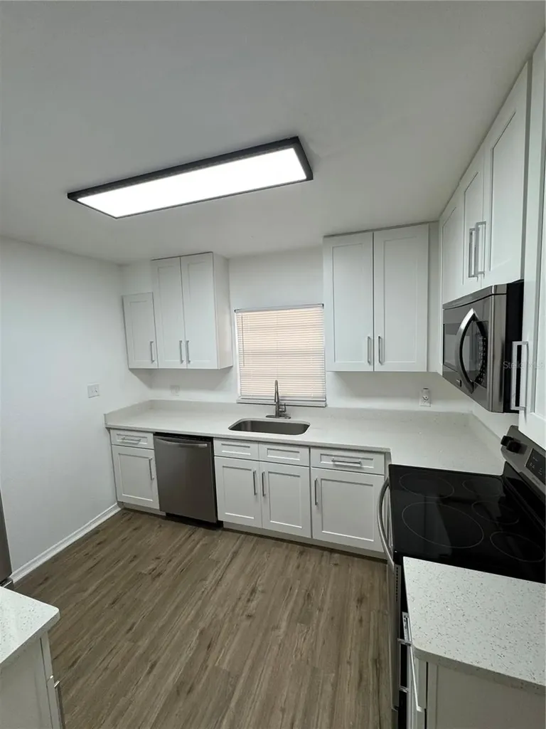 2016 E Clifton Street Tampa FL 33610